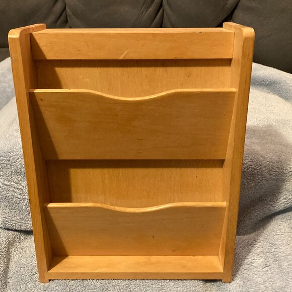 Wooden Hinged Mail Holder/Hidden Key Cabinet-Magnetic Closure Wall Mount Box-EUC - Picture 1 of 10